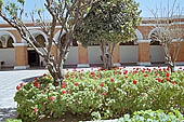 Arequipa, Convent of Santa Catalina de Sena the Main cloister